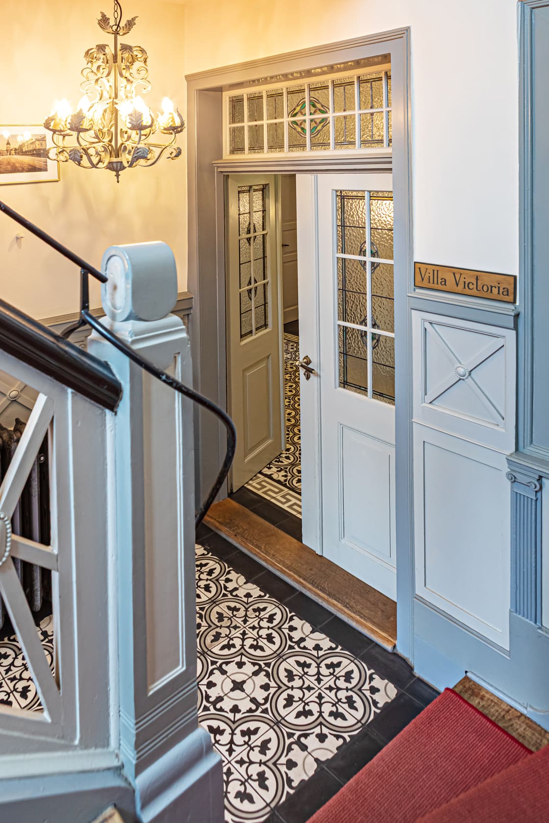 251006_044_v_Victoria